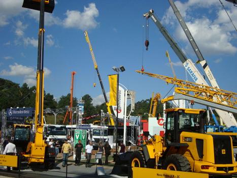 A M&T Expo, que aconteceu na primeira semana de junho em S�o Paulo, reuniu 425 expositores em mais de 500 marcas, superou a casa dos 41 mil visitantes e gera neg�cios de R$ 3 bilh�es para os pr�ximos tr�s anos - Joana Gontijo/Lugar Certo