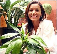 Paisagista Rozalia Magna afirma que nenhuma espécie resiste à falta de ventilação (Gladyston Rodrigues/AOCUBO FILMES) Paisagista Rozalia Magna afirma que nenhuma espécie resiste à falta de ventilação (Gladyston Rodrigues/AOCUBO FILMES)