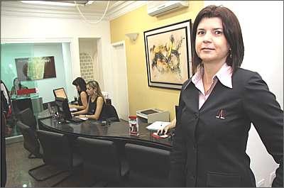 Reajuste médio de aluguel residencial, de contratos fechados há três anos, chega a 40%, diz Nilvania Azevedo, da Lar Imóveis (Gladyston Rodrigues/Ao Cubo Filmes) Reajuste médio de aluguel residencial, de contratos fechados há três anos, chega a 40%, diz Nilvania Azevedo, da Lar Imóveis (Gladyston Rodrigues/Ao Cubo Filmes)