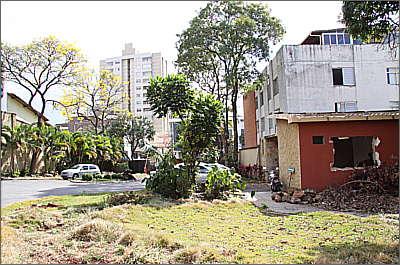 Terreno negociado em troca de unidade habitacional na Rua Piuim, Regi�o Centro-Sul  (Fotos: Gladyston Rodrigues/Ao Cubo Filmes)