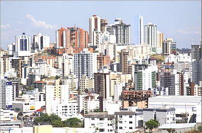 Buritis, que sofre com problemas de adensamento habitacional, terá coeficiente de aproveitamento reduzido (Gladyston Rodrigues/Ao Cubo Filmes) Buritis, que sofre com problemas de adensamento habitacional, terá coeficiente de aproveitamento reduzido (Gladyston Rodrigues/Ao Cubo Filmes)