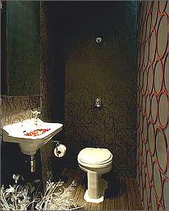 Lavabo, de Paola Corteletti e Natália Botelho, ambiente da última edição da mostra Morar Mais: luxo e sustentabilidade (Gustavo Xavier-FotoAmbiente) Lavabo, de Paola Corteletti e Natália Botelho, ambiente da última edição da mostra Morar Mais: luxo e sustentabilidade (Gustavo Xavier-FotoAmbiente)