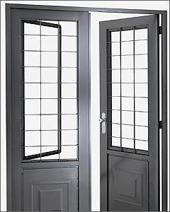 Fabricante Sasazaki tem portas de aço com modelos ideais para varandas, copas e casas de campo (Sasazaki/Divulgação) Fabricante Sasazaki tem portas de aço com modelos ideais para varandas, copas e casas de campo (Sasazaki/Divulgação)