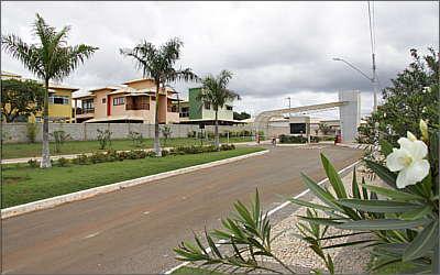 Condomínio Sonho Verde, em Lagoa Santa: morar em casa com grande área e proteção 24 horas é o projeto de vida de muita gente (Gladyston Rodrigues/Ao Cubo Filmes) Condomínio Sonho Verde, em Lagoa Santa: morar em casa com grande área e proteção 24 horas é o projeto de vida de muita gente (Gladyston Rodrigues/Ao Cubo Filmes)