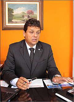 Diretor da Prolar Netimóveis, Vinícius Araújo questiona se alterações realmente vão conter o adensamento (Gladyston Rodrigues/Esp.EM/D.A.Press) Diretor da Prolar Netimóveis, Vinícius Araújo questiona se alterações realmente vão conter o adensamento (Gladyston Rodrigues/Esp.EM/D.A.Press)