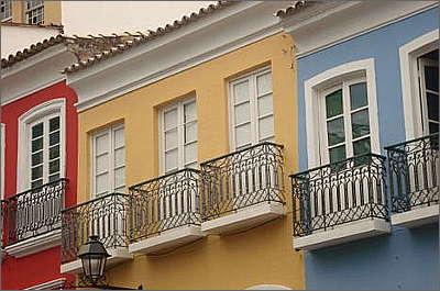 O colorido trouxe a beleza de volta ao Pelourinho (Joana Gontijo/Portal Uai)
