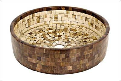 Cubas com pastilhas de mármore ajudam a criar um ambiente com efeito exclusivo, por meio da variação de tonalidades (Ibiza/Divulgação) Cubas com pastilhas de mármore ajudam a criar um ambiente com efeito exclusivo, por meio da variação de tonalidades (Ibiza/Divulgação)