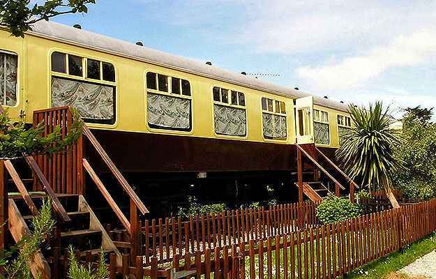 Antes atravessando o país transportando passageiros para vários lugares, agora os trens são o destino em si (Railholiday/Divulgação)