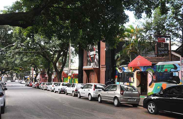 Cristina Horta/EM/D.A Press Rua Major Lopes atrai o público pelo comércio diversificado, bares, restaurantes e boates - Cristina Horta/EM/D.A Press
