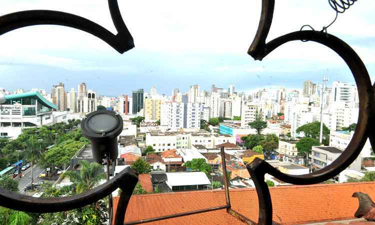 Marcos Michelin/EM/D.A Press-21/1/13 Vista do Carmo, do alto da Igreja Nossa Senhora do Carmo, um das principais referências do bairro - Marcos Michelin/EM/D.A Press-21/1/13