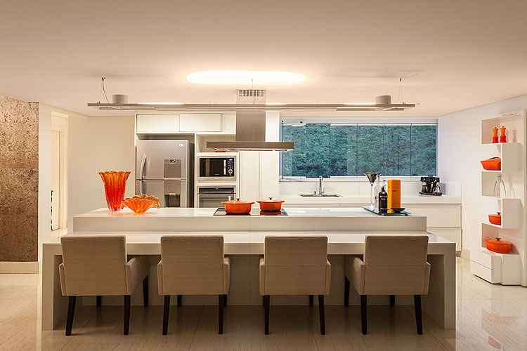 Cozinha gourmet é destaque de apartamento de alto padrão no Sion ...