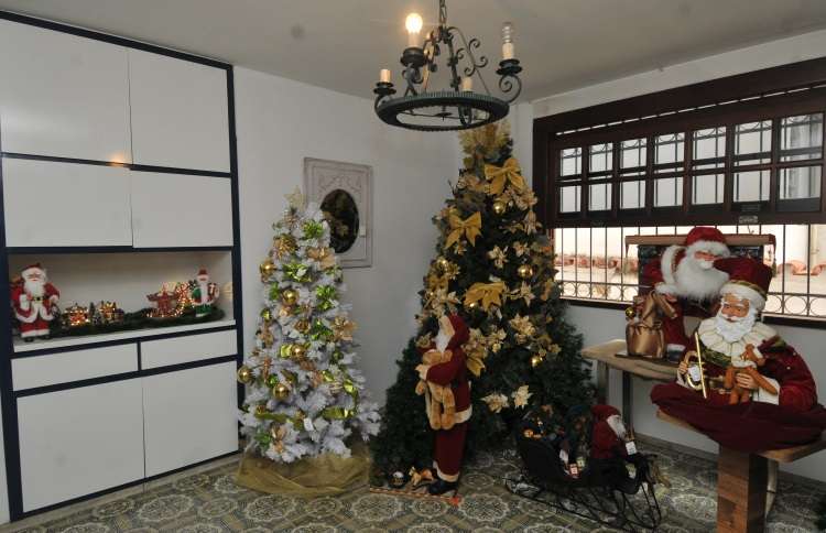 Ornamento de Natal em Pelúcia Bom Velhinho Hou hou hou Natal