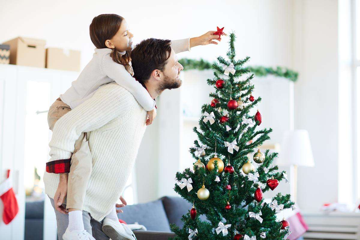 Natal 2021: veja 7 dicas para fazer a decoração em apartamento pequeno -  Lugar Certo